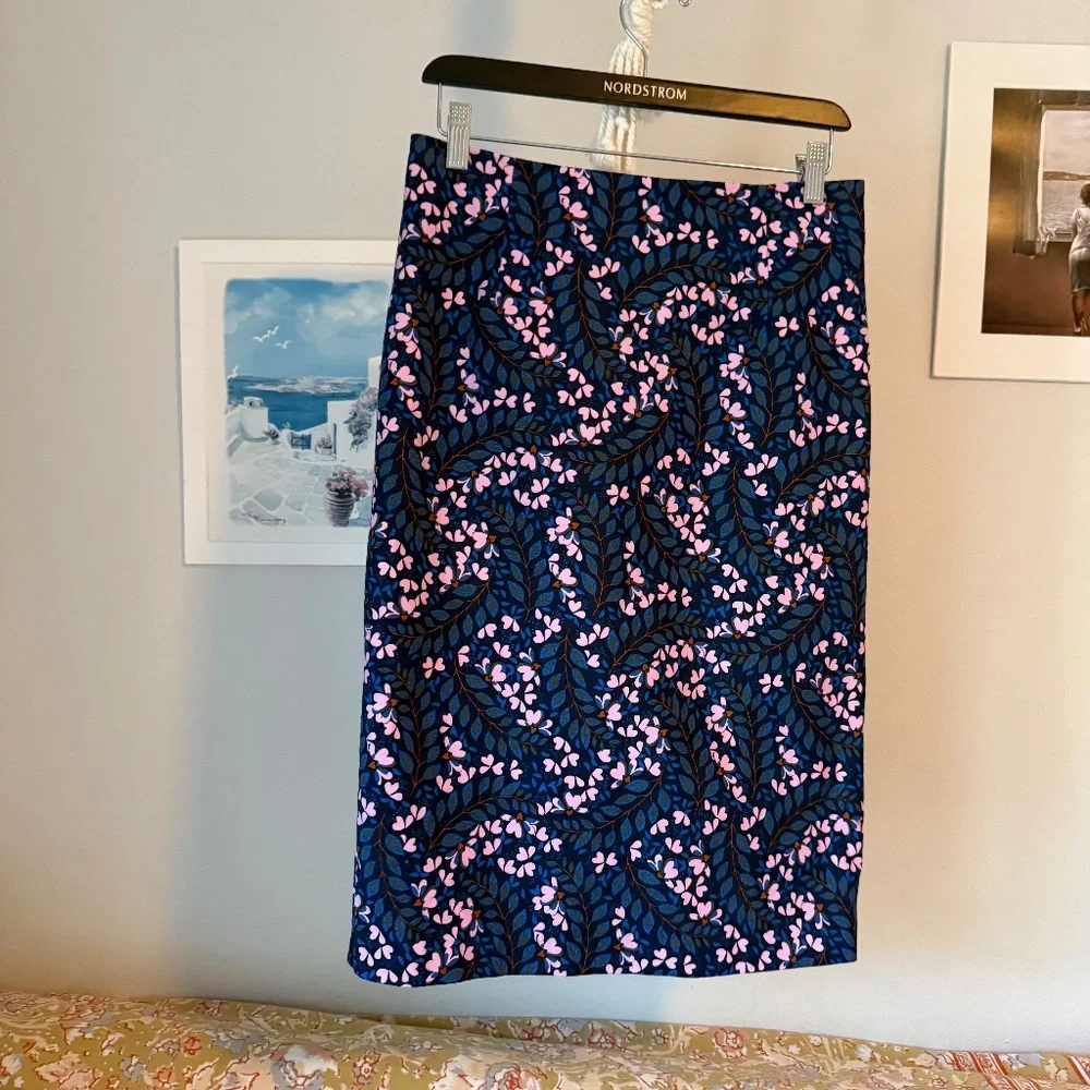 Boden Pencil Midi Skirt - Picture 2 of 4